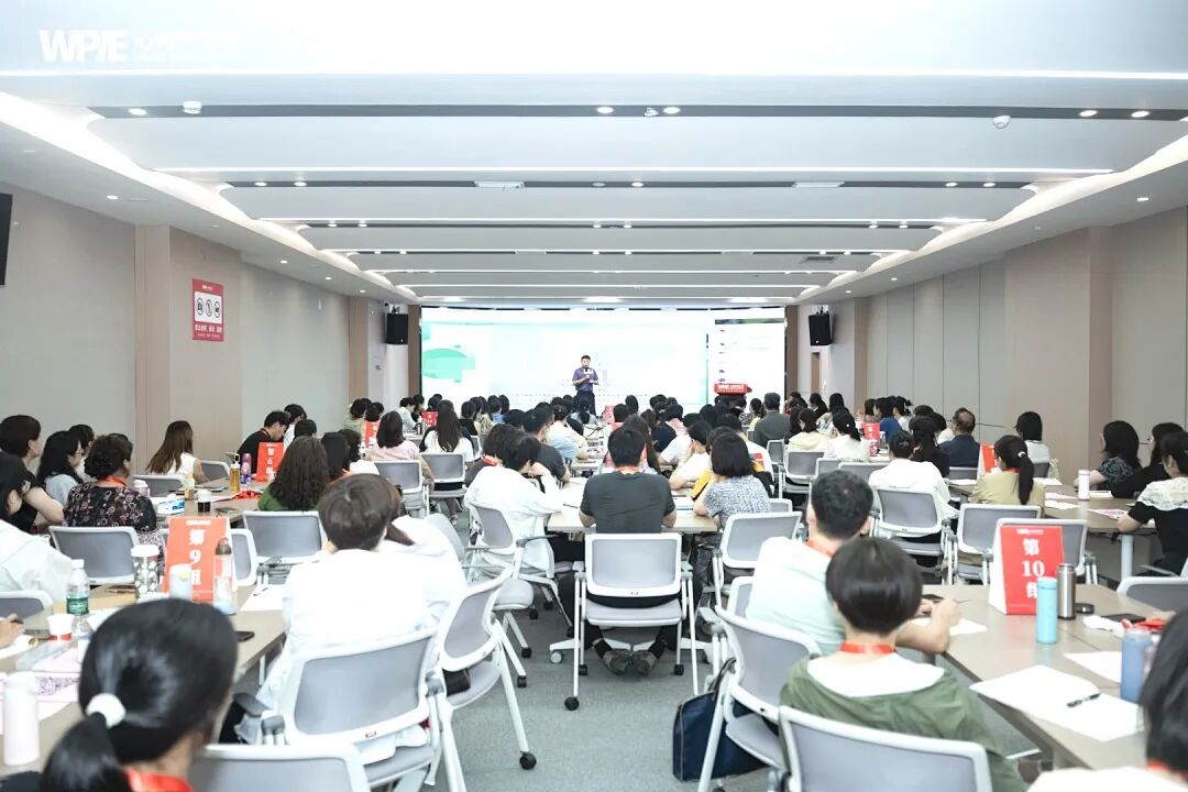 【心身心理学中级班】20岁的儿子凌晨砸门要手机:“我不在了你别难过......”